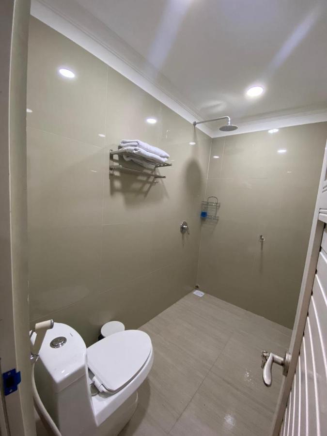 Wisma Lovebird Kalianget Exteriör bild